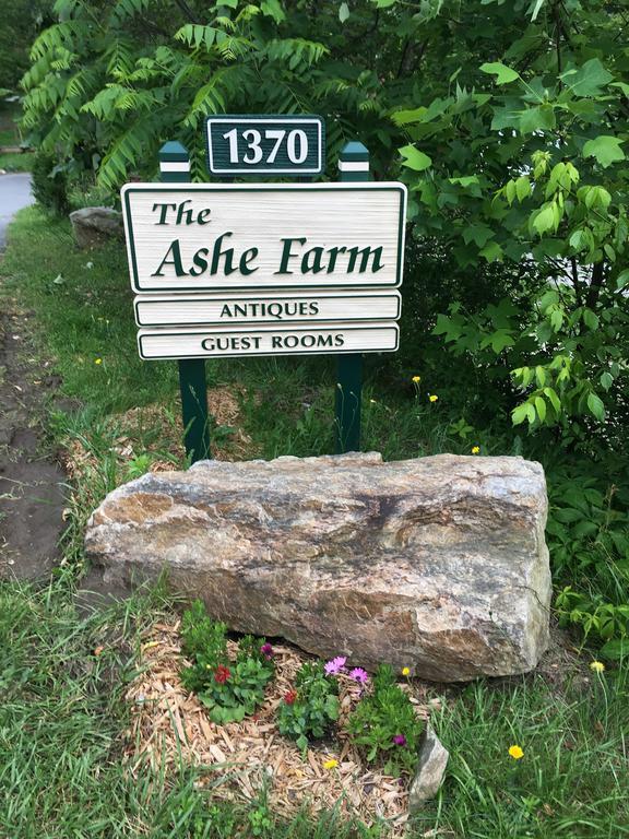 Bed and Breakfast The Ashe Farm Marshall Екстер'єр фото
