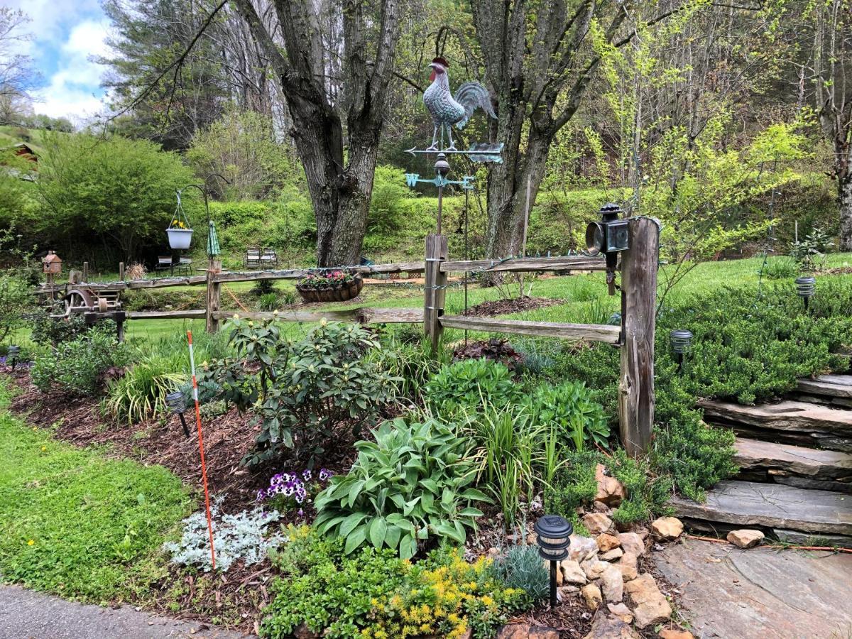 Bed and Breakfast The Ashe Farm Marshall Екстер'єр фото